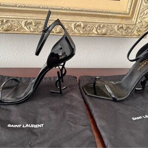 Opyum sandals in patent leather